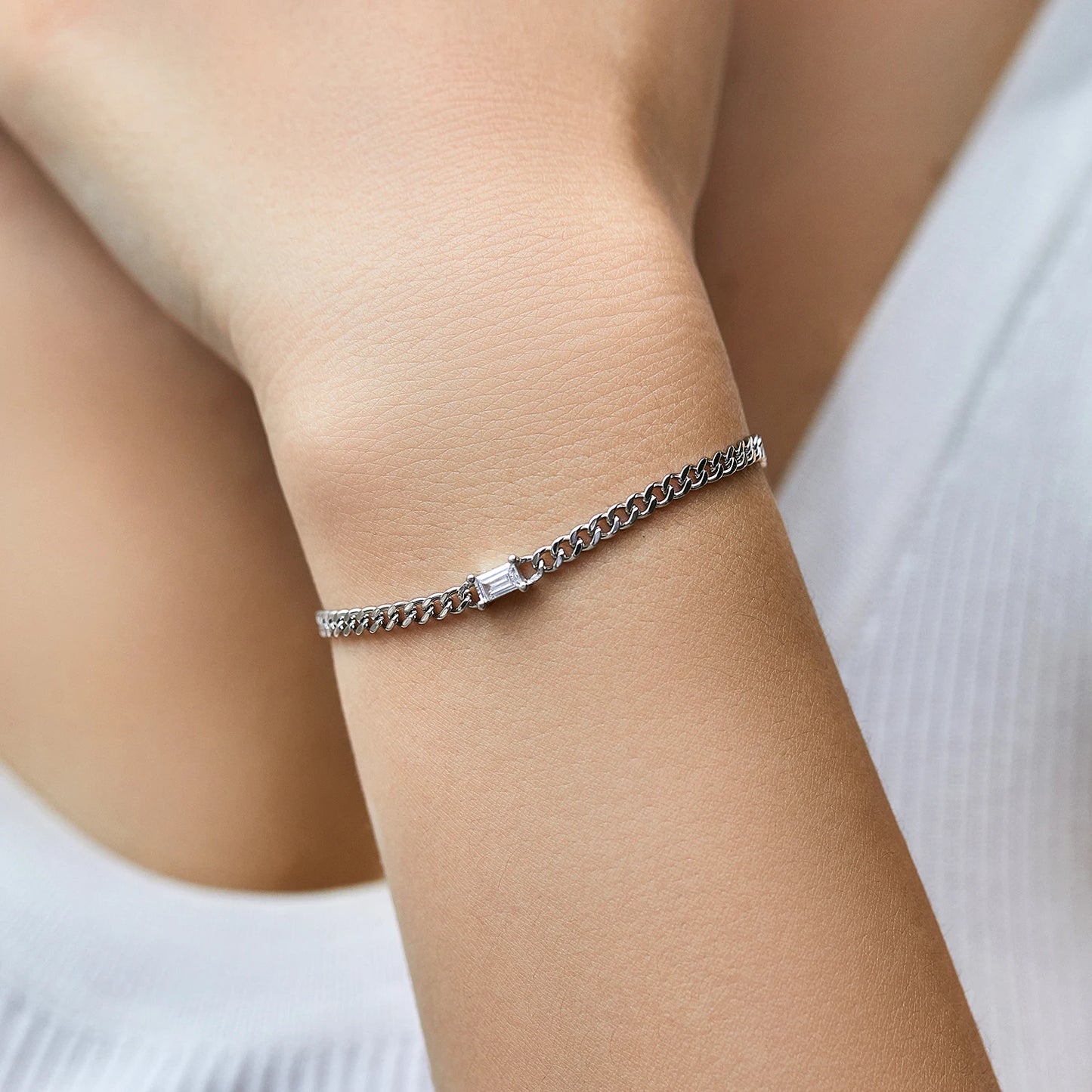 Elegant Rectangle Zircon Link Bracelet