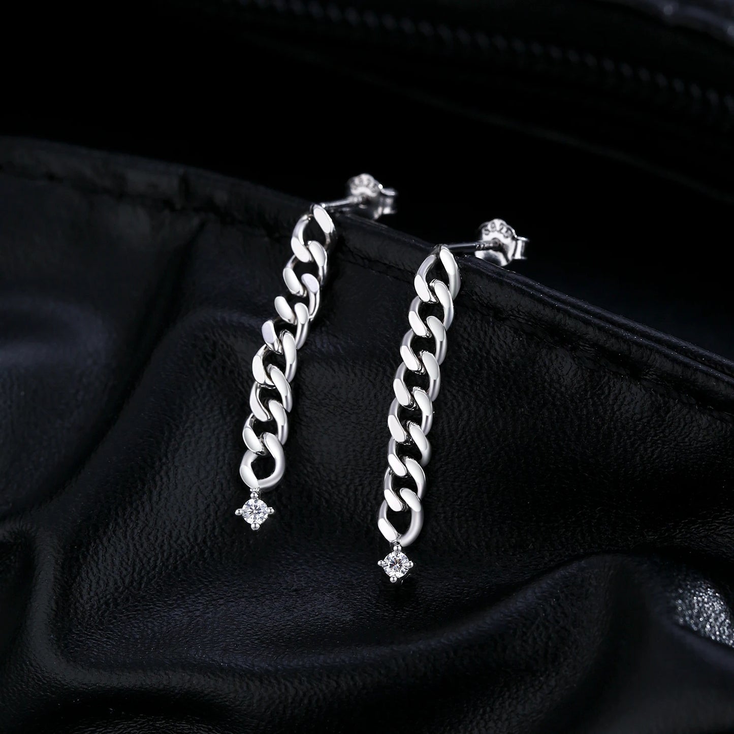 D Color Moissanite Chain Studs